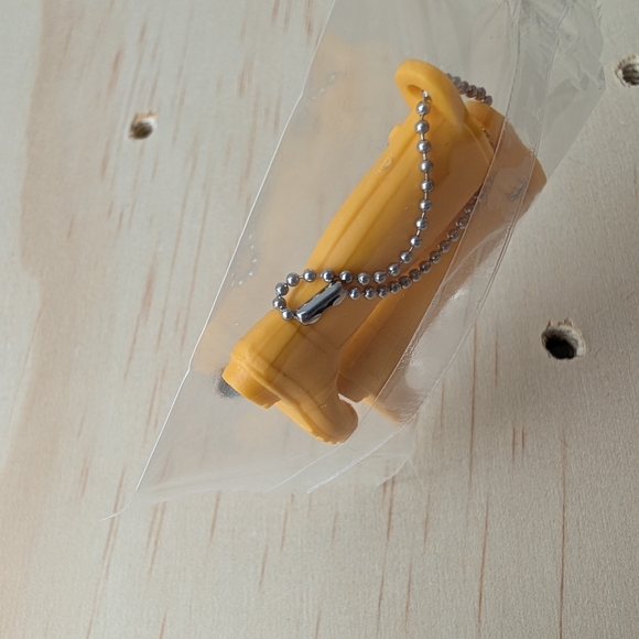 Yellow Hunters Rain Boot Keychain Bag Charm (New In Packaging) - Picture 4 of 9